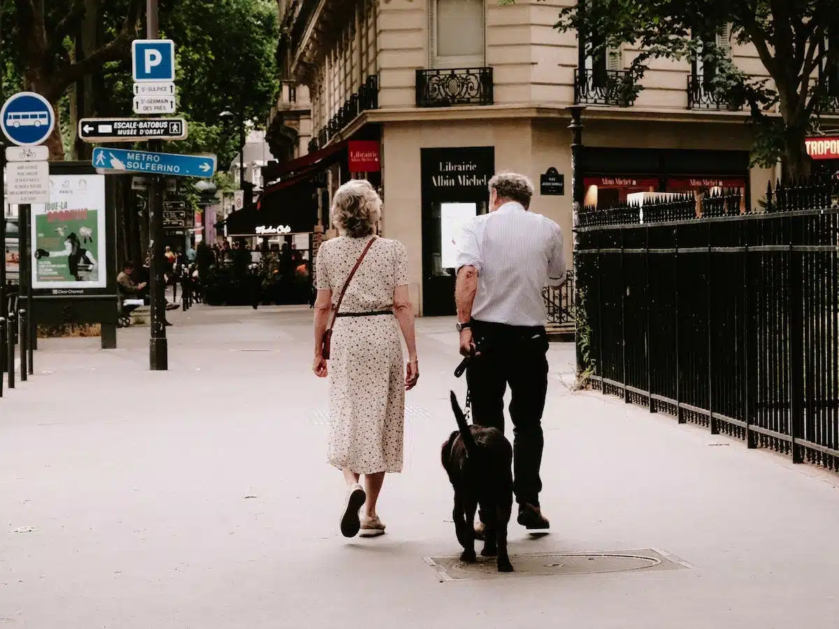 Découvrez les secrets cachés de Paris en famille : passages couverts, jardins insolites et bien plus encore