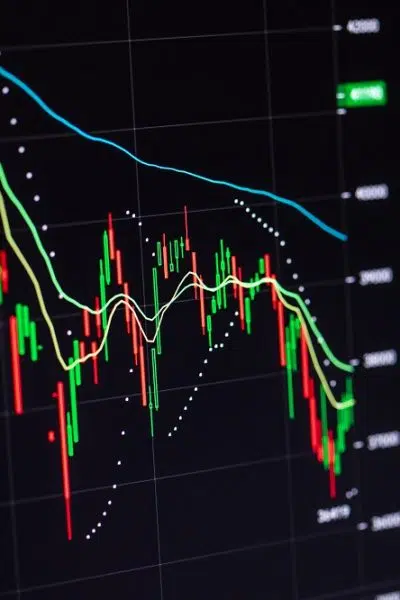 À qui s’adresse le trading et comment commencer à trader ?
