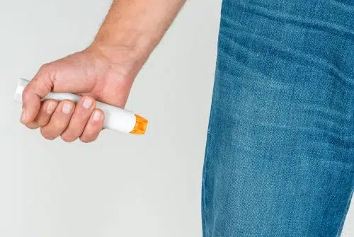 Comment faire une injection d anapen ?