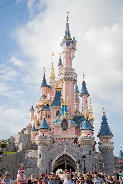 Comment trouver un appart hôtel à proximité de Disneyland Paris ?